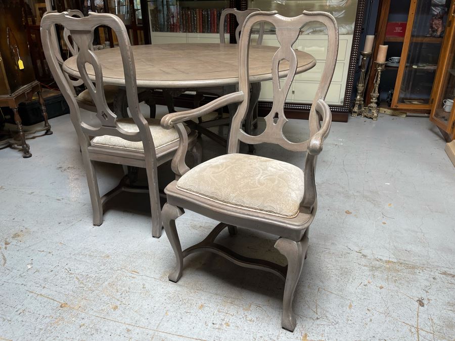 Baker Furniture 5' Round Wooden Dining Table With Drawer And Four Dining Chairs [Photo 12]