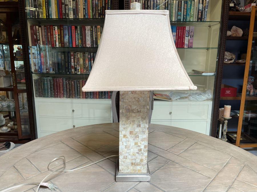 Mother Of Pearl Mosiac Table Lamp 31H [Photo 2]