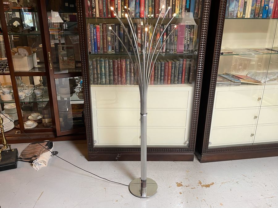 Chrome LED Floor Lamp 58H [Photo 3]