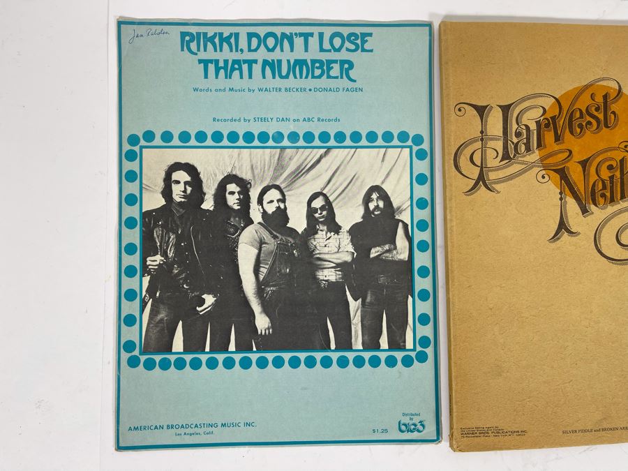 Sheet Music [Photo 2]