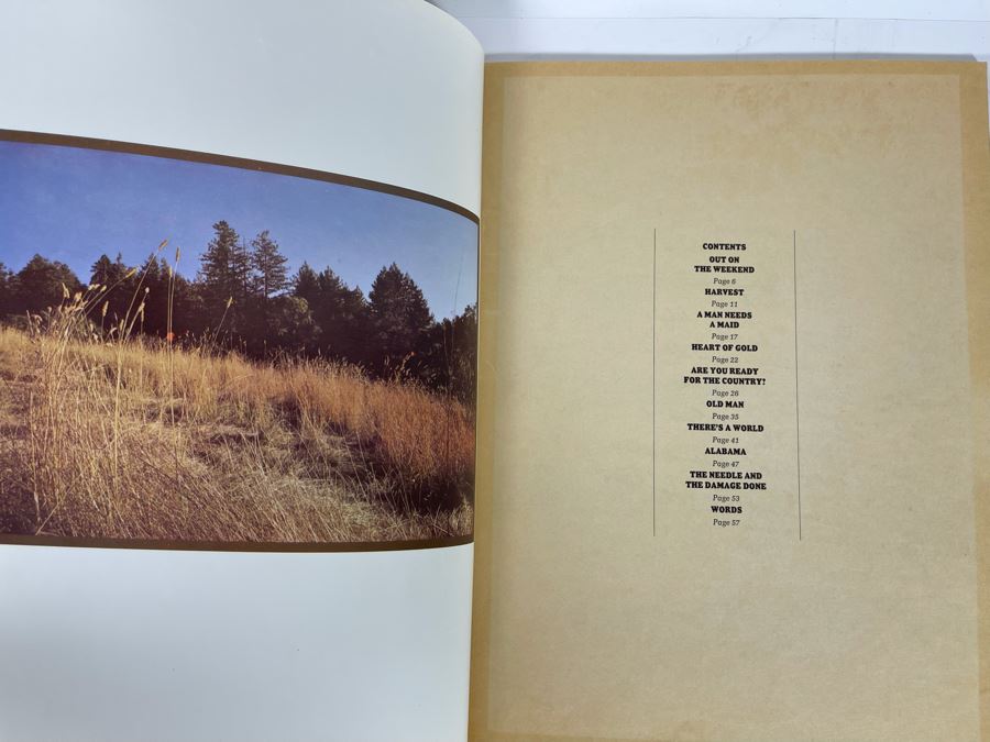 Sheet Music [Photo 5]