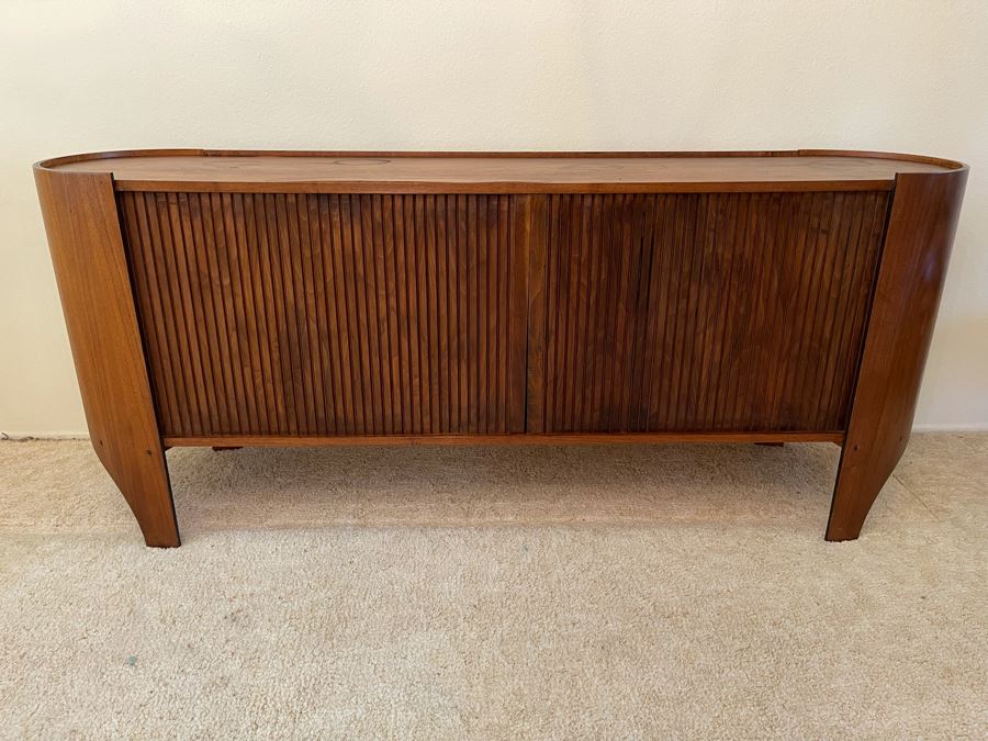 Rare Henry P. Glass Mid-Century Modern Cylindra Sideboard Buffet For Richbuilt Mfg Featuring Tambour Doors - Top Has Some Water Damage 6'W X 18'D X 30'H [Photo 4]