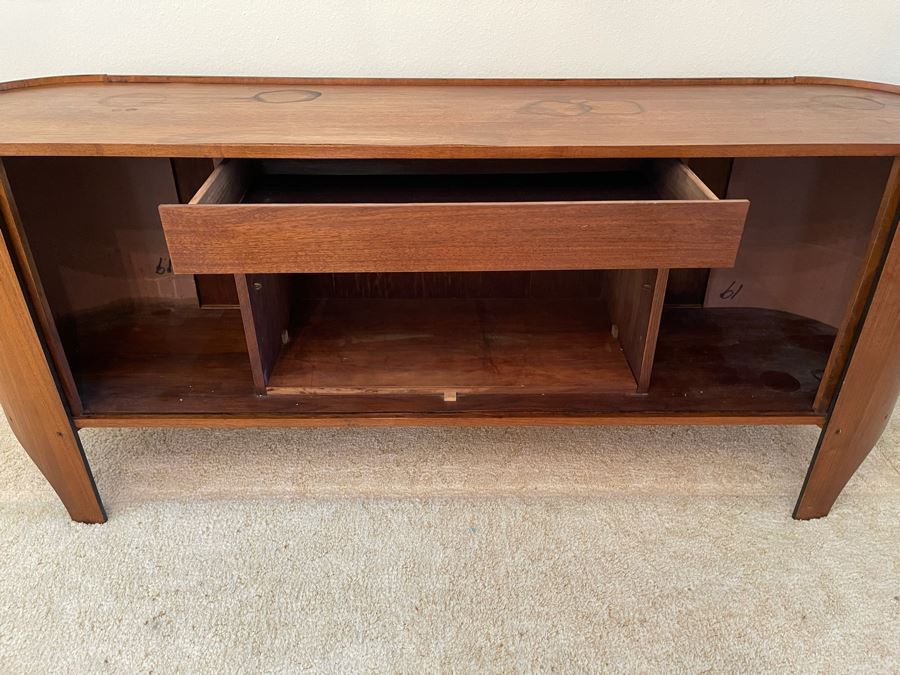 Rare Henry P. Glass Mid-Century Modern Cylindra Sideboard Buffet For Richbuilt Mfg Featuring Tambour Doors - Top Has Some Water Damage 6'W X 18'D X 30'H [Photo 15]