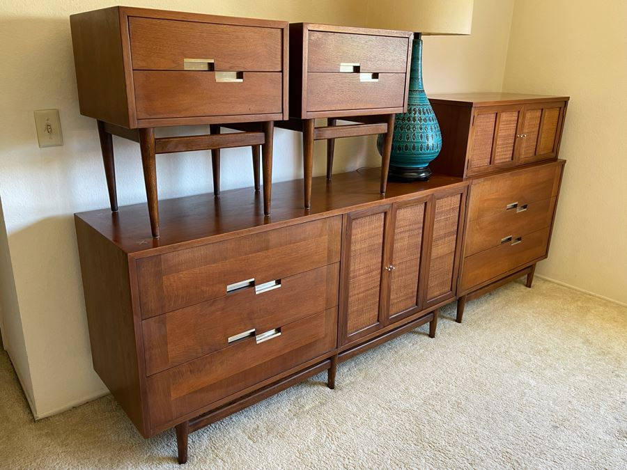Mid-Century Modern Bedroom Set By American Of Martinsville Includes: Pair Of Nightstands, Highboy Dresser, Dresser, Bed Frame (See Photos For Matching Bed) And Mid-Century Modern Blue Pottery Table Lamp - See Description For Measurements [Photo 6]