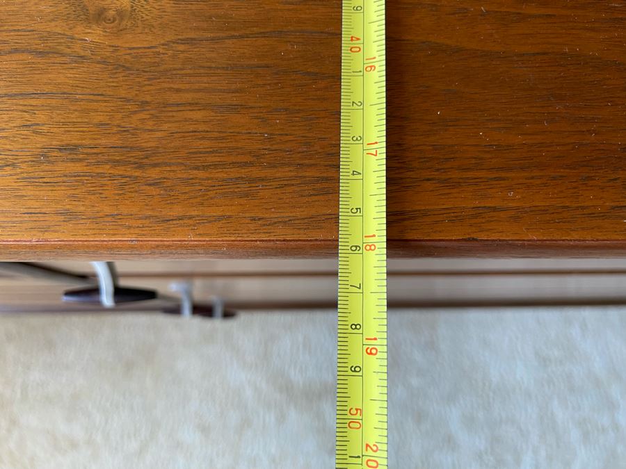 Mid-Century Modern Stanley Furniture Bedroom Set Includes: Dresser 68W X 18D X 31H, Nightstand 24W X 15D X 22.5H And Mid-Century Modern Table Lamp 34.5H [Photo 15]