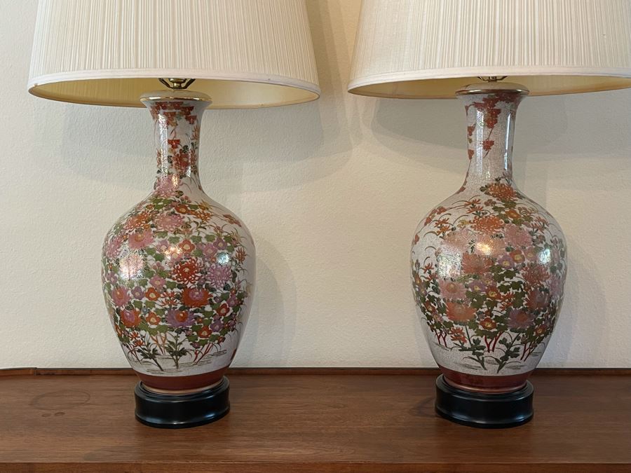 Pair Of Large Vintage Fujita Kutani Signed Hand Painted Japanese Porcelain Vase Table Lamps 41H Estimate $2,500+ [Photo 5]
