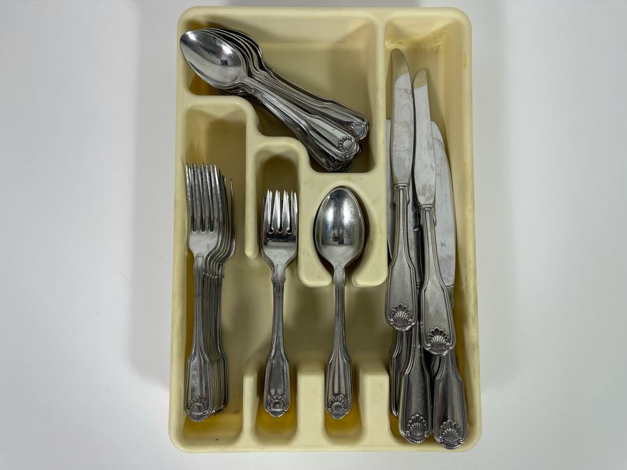Oneida Stainless Steel Flatware Apx Service For 10 [Photo 3]