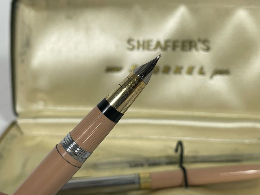 Vintage Sheaffer’s Snorkel Fountain Pen With 14K Nib And Mechanical Pencil Set In Pink [Photo 4]