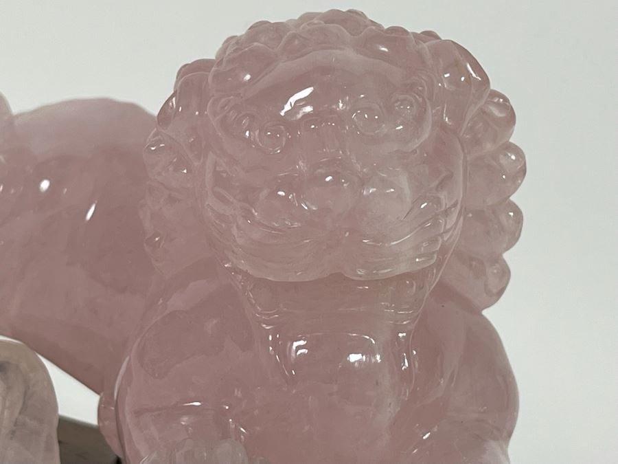 Chinese Rose Quartz Carved Foo Dog With Wooden Stand 6.5W X 3D X 5H [Photo 8]