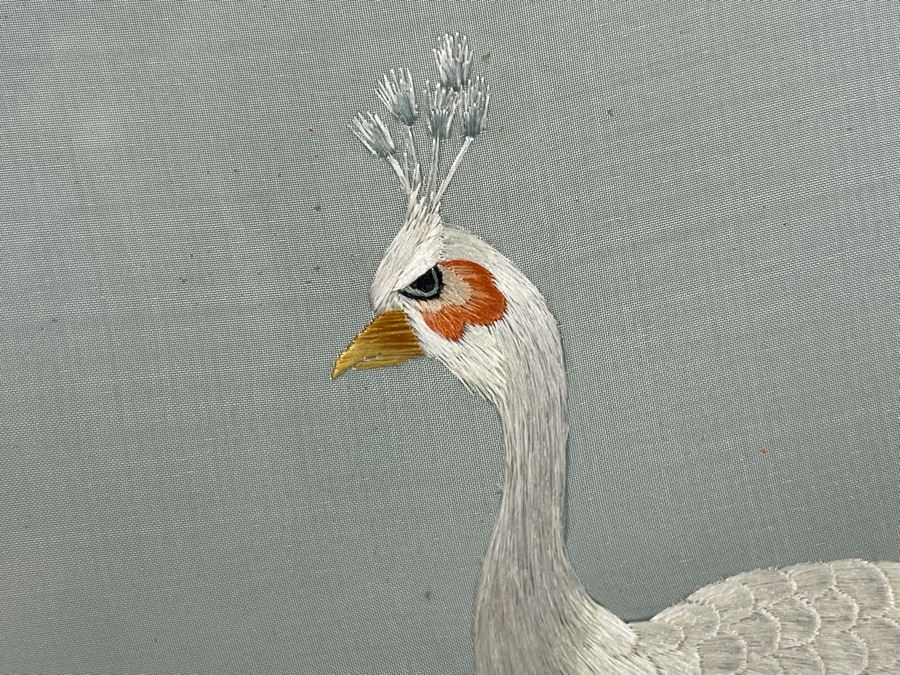 Vintage Chinese Double-Sided Silk Suzhou Embroidery Of Peacock Signed With Wooden Frame 10W X 18H [Photo 12]