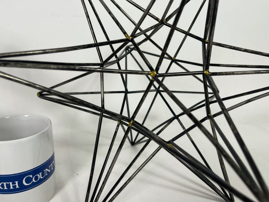 Metal Sphere 12W And Metal Star Sculpture 12W [Photo 6]