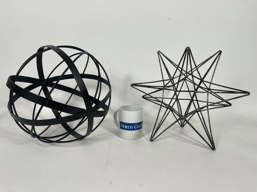 Metal Sphere 12W And Metal Star Sculpture 12W [Photo 4]