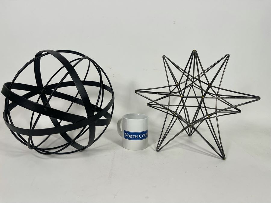 Metal Sphere 12W And Metal Star Sculpture 12W [Photo 3]