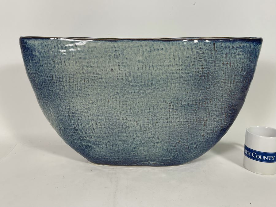 Large Centerpiece Vase 23W  X 12.5H [Photo 2]