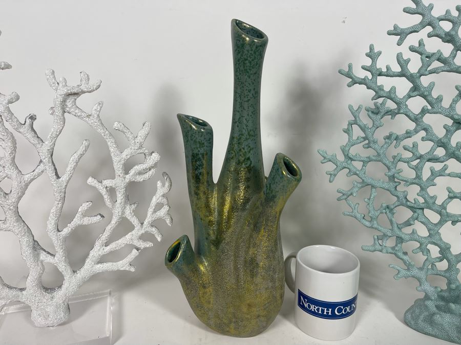 Decorative Faux Coral And Vase Home Decor [Photo 3]