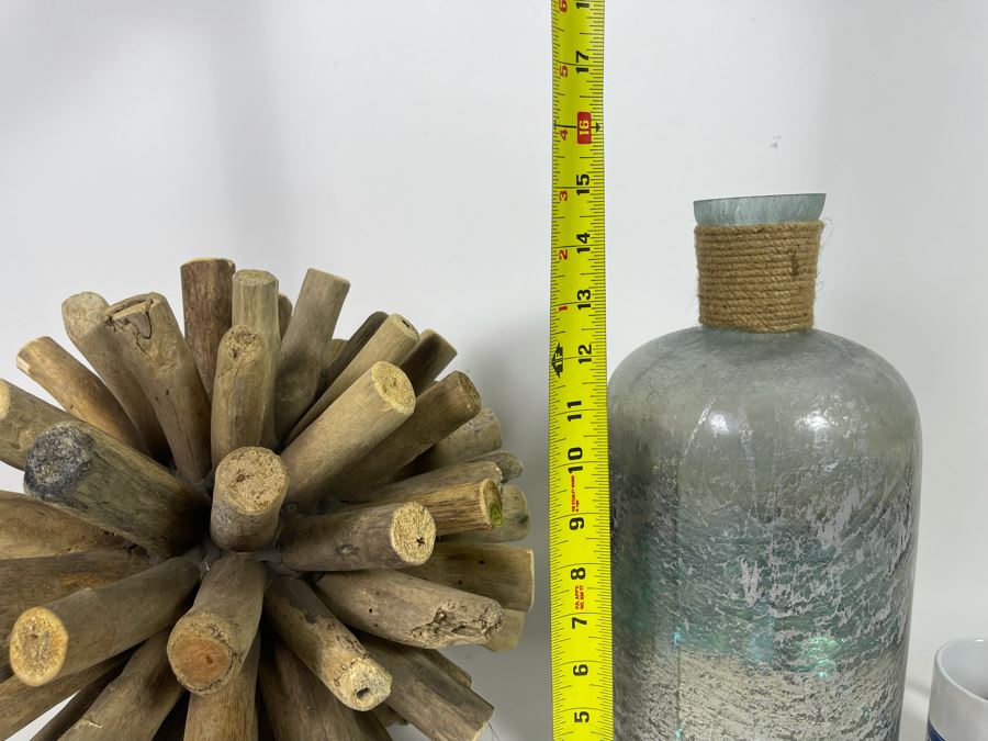 Wooden Sculpture And Glass Rope Vase 15H [Photo 7]