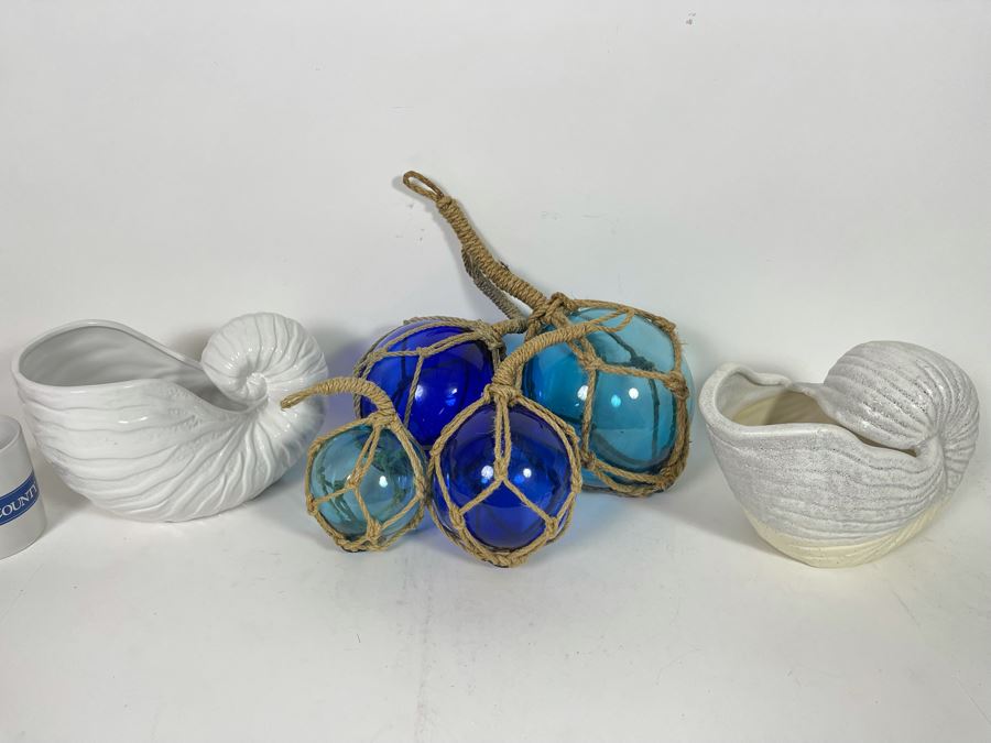 Decorative Glass Fishing Floats And Pair Of Faux Nautilus Shells [Photo 5]