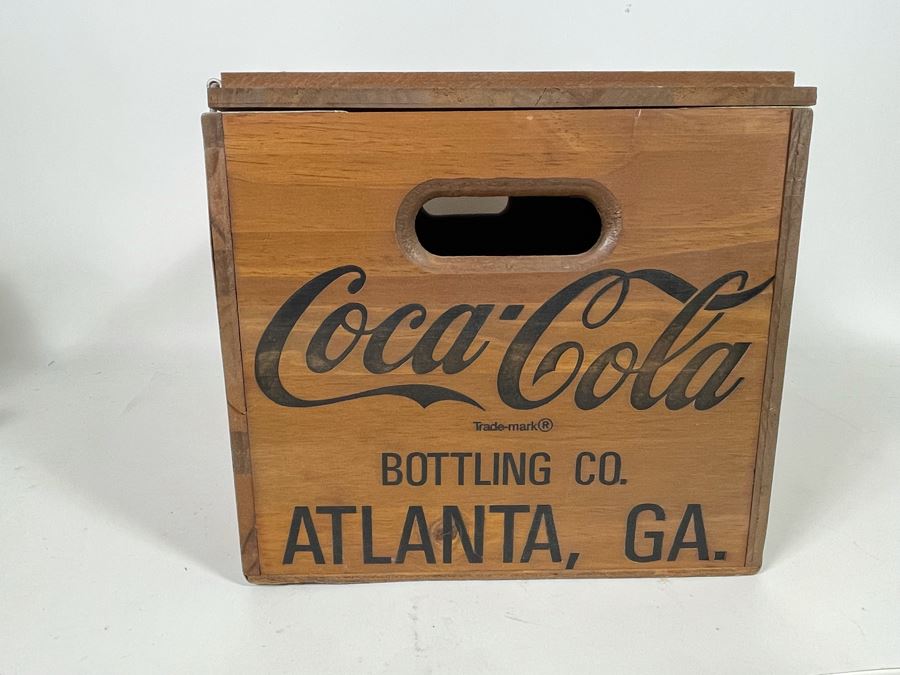 Coca-Cola Wooden Box With Checkerboard Top 18W X 12D X 11H [Photo 6]