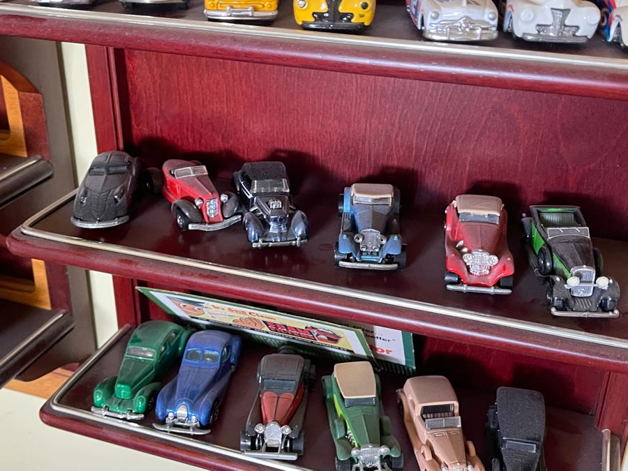 The Classic Cars Of The Fifties Display Shelving With Various Cars - See Photos [Photo 9]