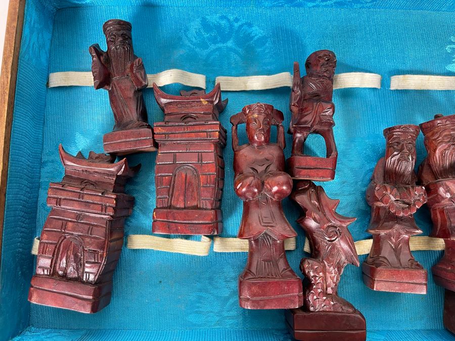 Custom Chinese Portable Chess Board With Individually Carved Scenes And Pieces 18W X 18D - See Photos [Photo 29]