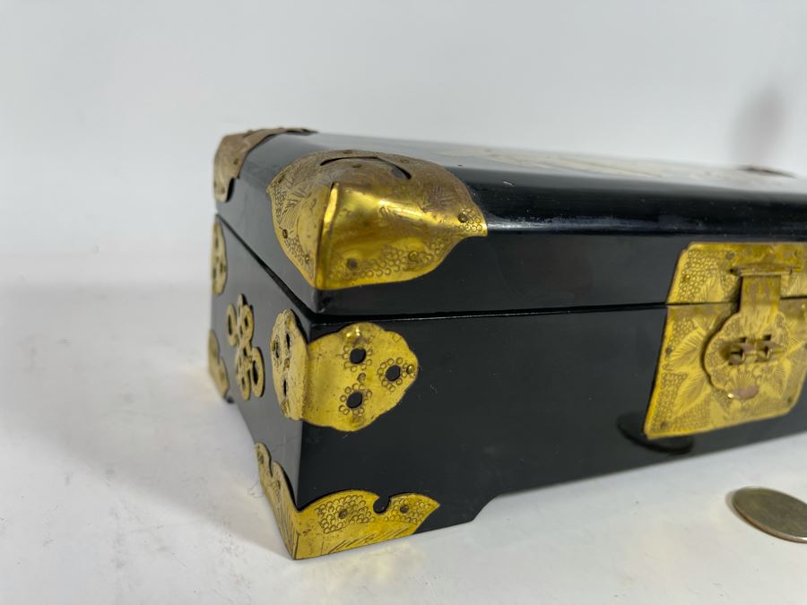 Vintage Chinese Lacquer Mother Of Pearl Inlay Jewelry Box With Brass ...