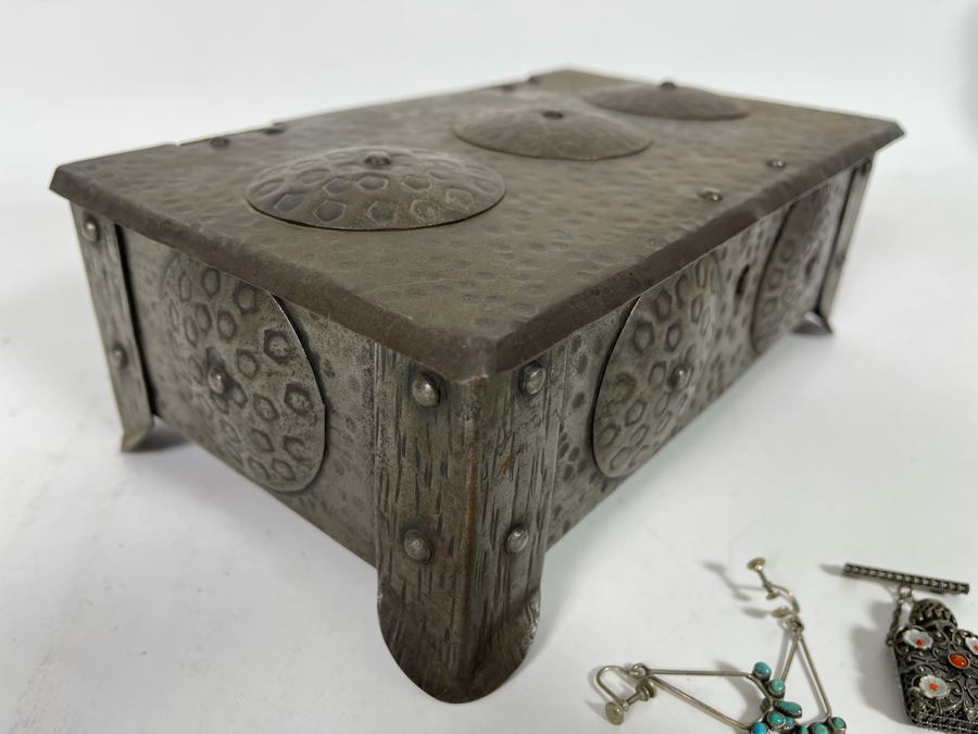 Vintage Metal Box 10 X 6 X 3.5 With Some Jewelry: Sterling Turquoise Pin,  Sterling Turquoise Earrings And Mini Filigree Perfume Bottle Pin [Photo 10]