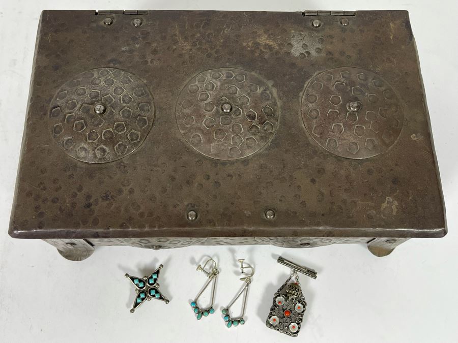 Vintage Metal Box 10 X 6 X 3.5 With Some Jewelry: Sterling Turquoise Pin,  Sterling Turquoise Earrings And Mini Filigree Perfume Bottle Pin [Photo 4]