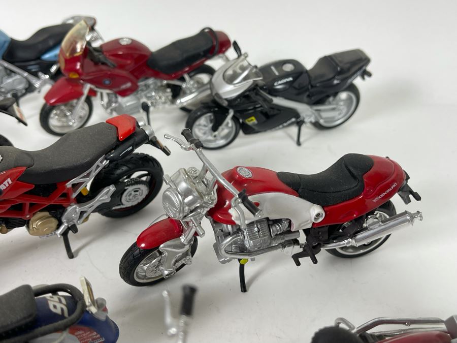 Collection Of Motorcycle Models [Photo 18]