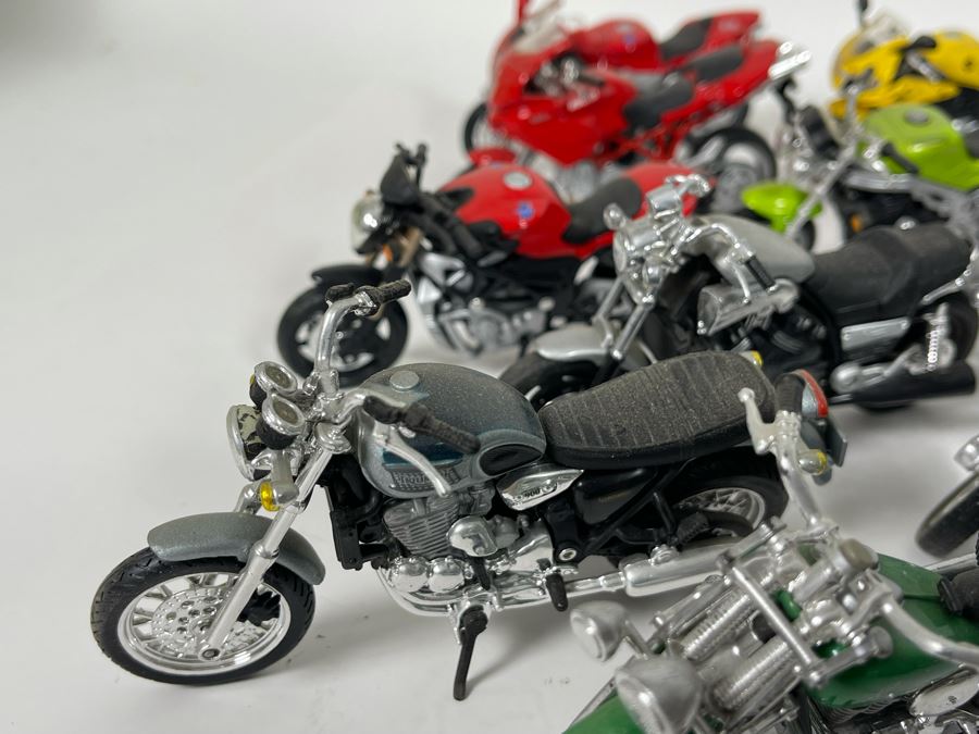 Collection Of Motorcycle Models [Photo 13]