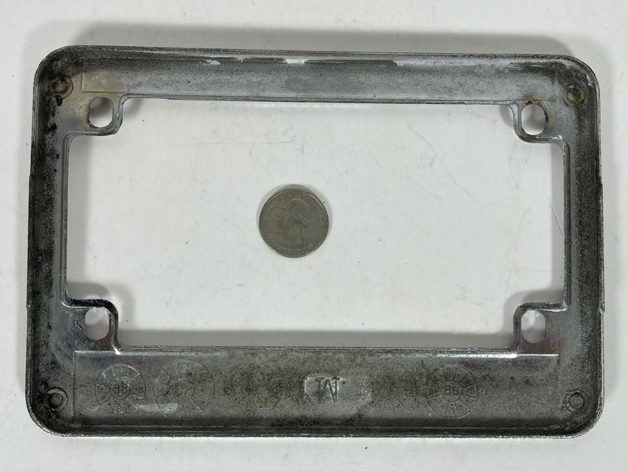 Sun & Surf Cardiff By The Sea Motorcycle License Plate Frame [Photo 4]