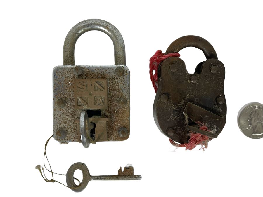 Pair Of Vintage Locks With Keys [Photo 1]