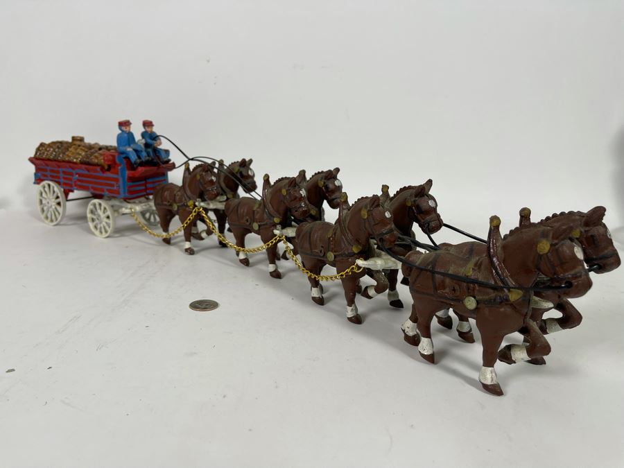 Reproduction Cast Iron Horse Drawn Beer Cart With Drivers And Dog 30L [Photo 4]