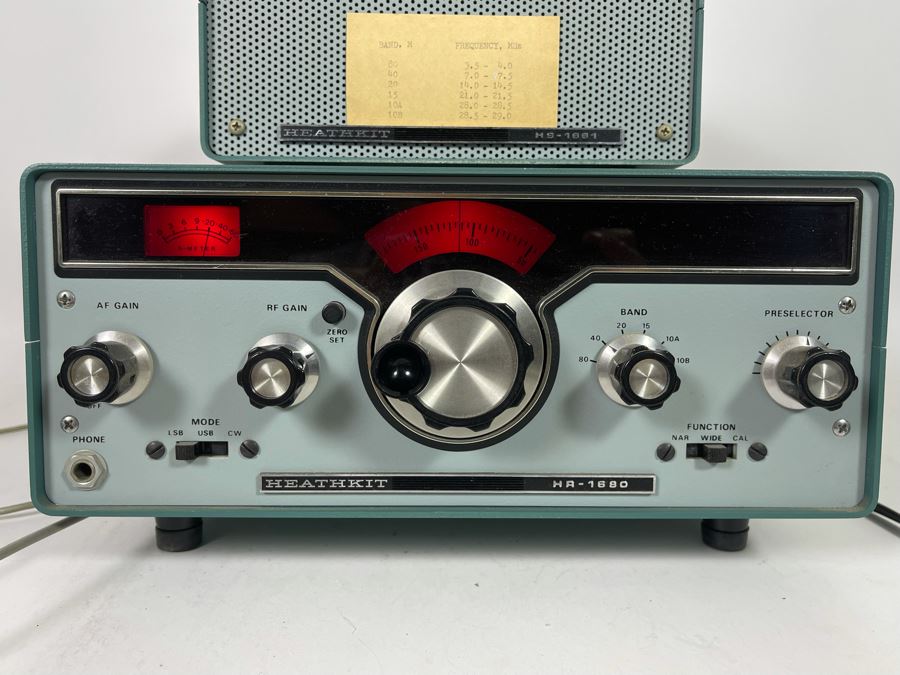 Working Heathkit HF Receiver HAM Radio HR1680 With Speaker