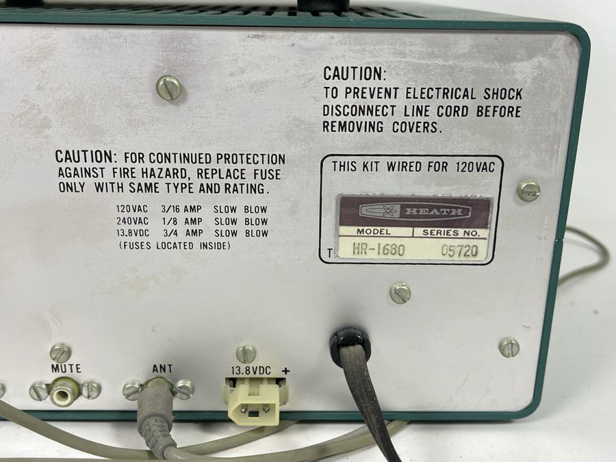 Working Heathkit HF Receiver HAM Radio HR-1680 With Speaker [Photo 12]