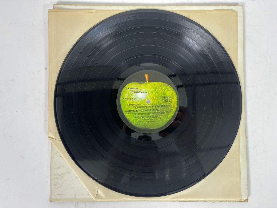 (4) The Beatles The White Album Vinyl Record SWBO-101 [Photo 7]