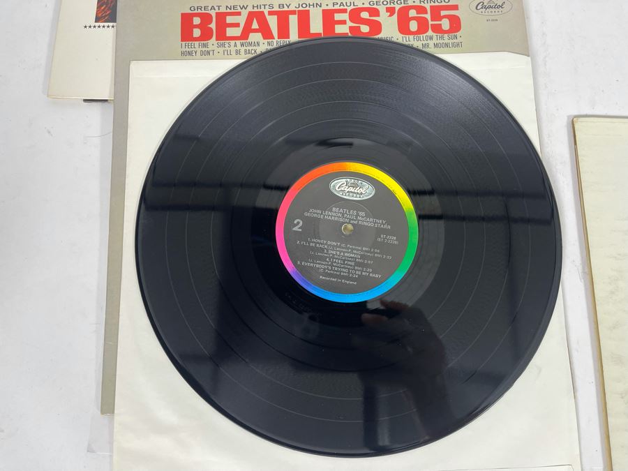 (4) The Beatles Vinyl Records [Photo 16]