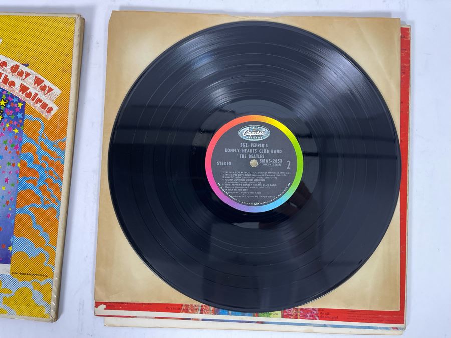 The Beatles Magical Mystery Tour SMAL-2835 And Sgt. Pepper’s Lonely Hearts Club Band SMAS-2653 Vinyl Records [Photo 19]