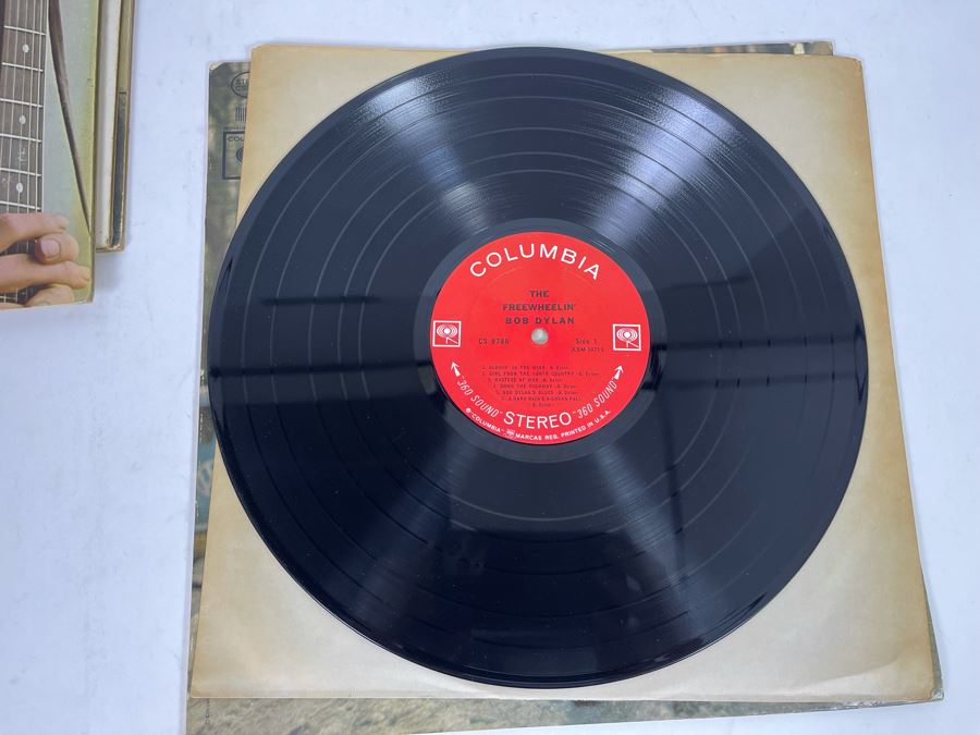 JUST ADDED - Bob Dylan Vinyl Record Lot [Photo 18]