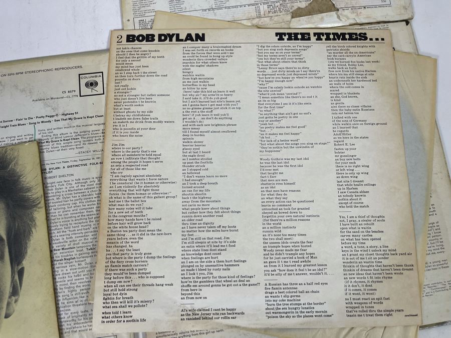 JUST ADDED - Bob Dylan Vinyl Record Lot [Photo 13]
