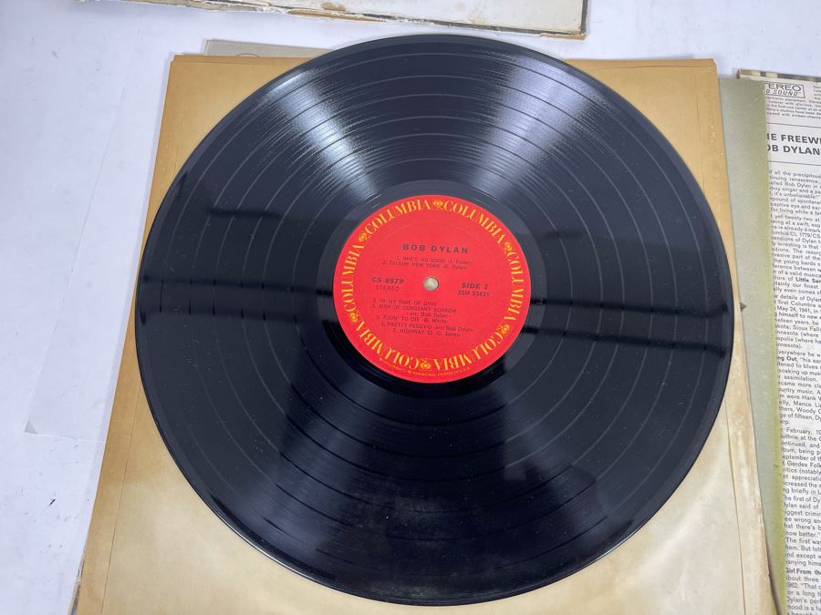 JUST ADDED - Bob Dylan Vinyl Record Lot [Photo 16]