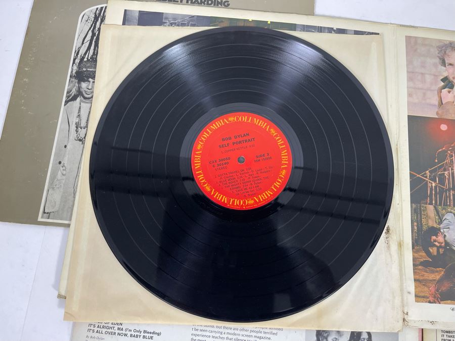 (4) Bob Dylan Vinyl Records [Photo 14]