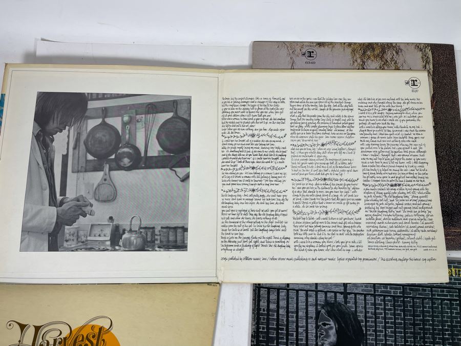 (4) Neil Young Vinyl Records [Photo 8]