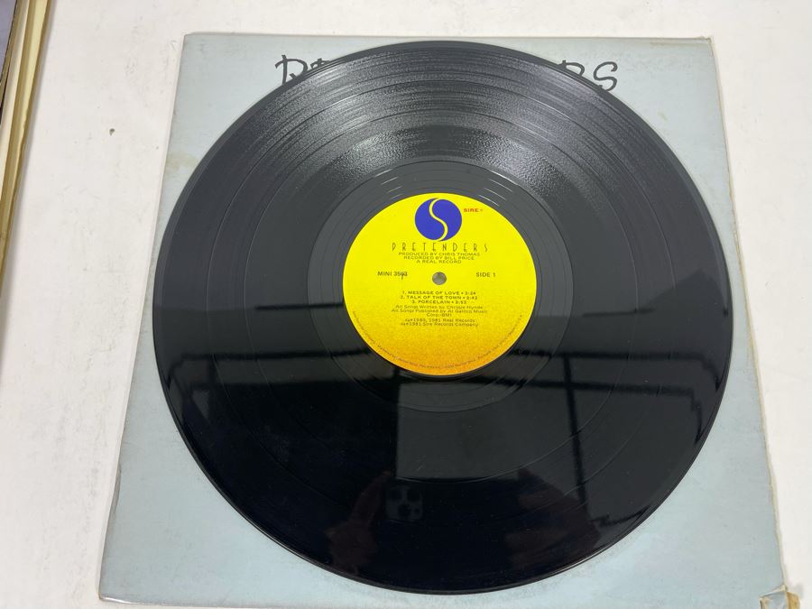 (5) The Pretenders Vinyl Records [Photo 18]