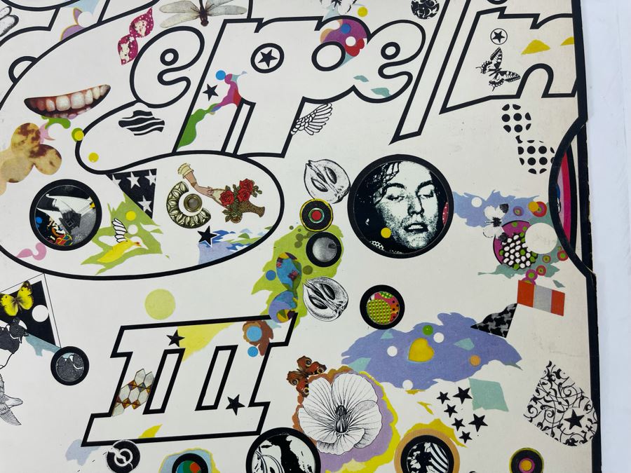 (2) Led Zeppelin Vinyl Records [Photo 3]