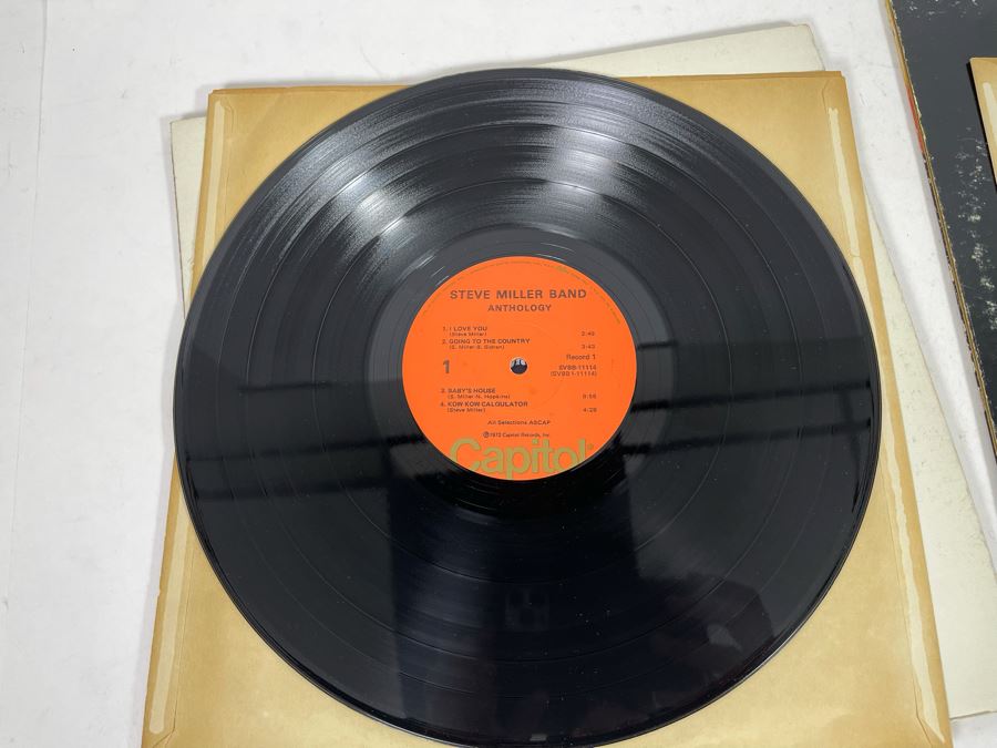 (2) Steve Miller Band Vinyl Records [Photo 8]