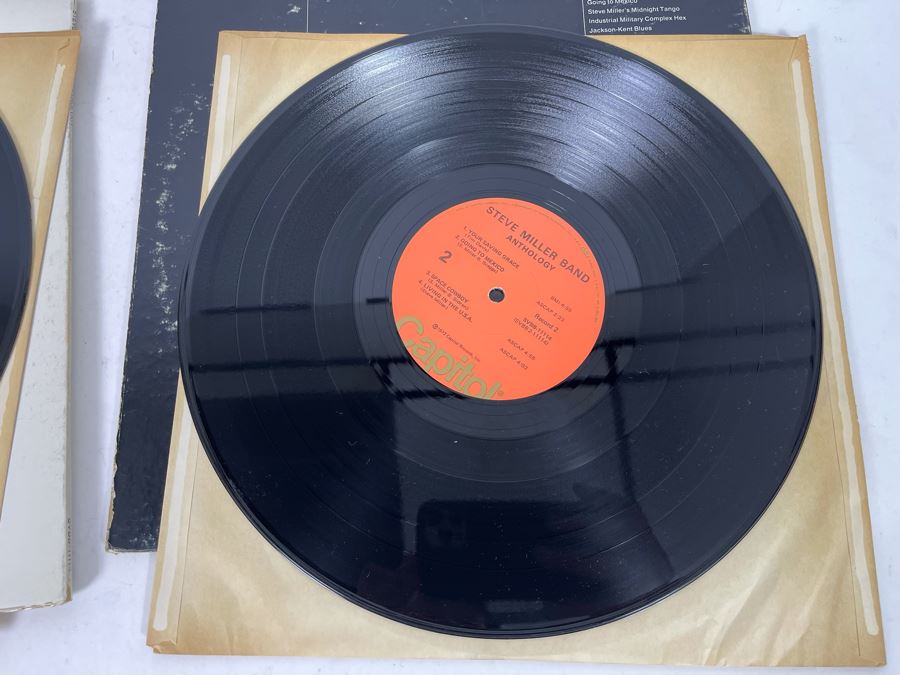 (2) Steve Miller Band Vinyl Records [Photo 11]