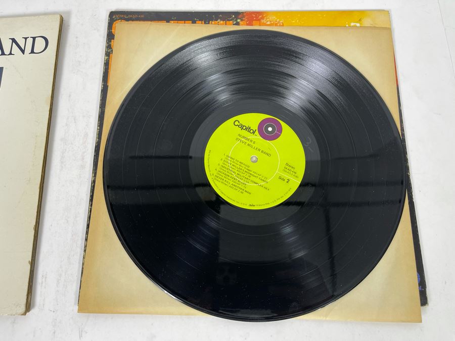 (2) Steve Miller Band Vinyl Records [Photo 14]