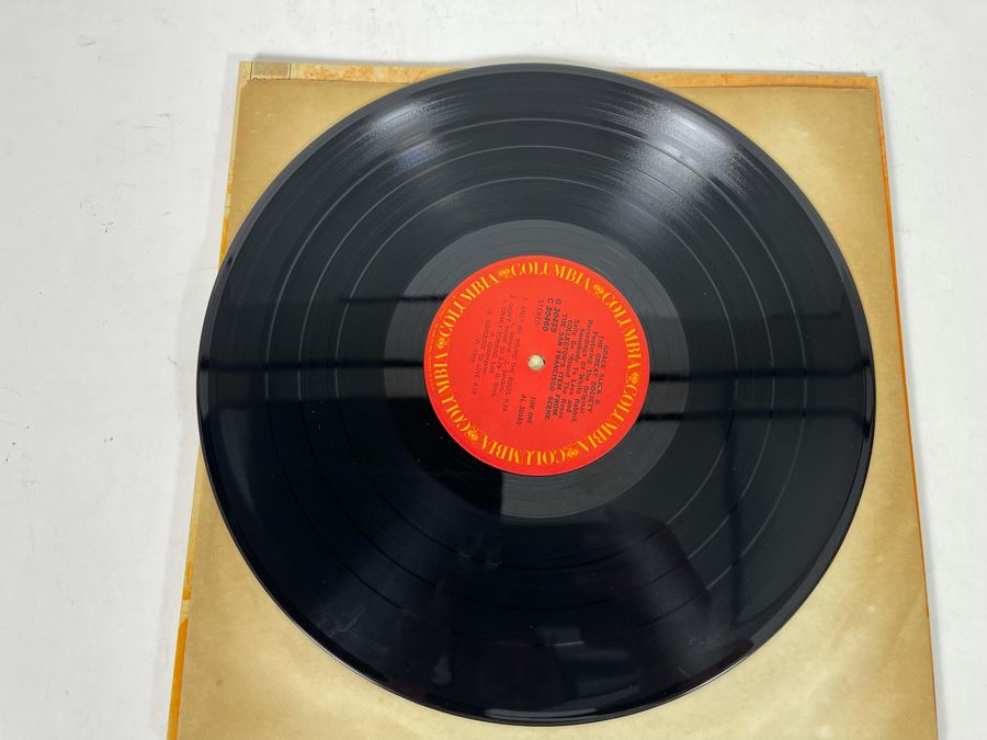 Grace Slick & The Great Society Vinyl Record [Photo 7]