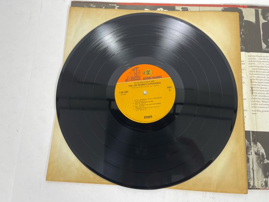 (2) Jimi Hendrix Vinyl Records [Photo 9]