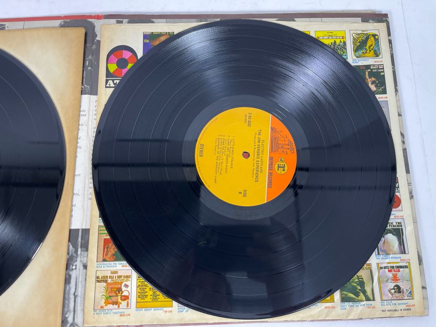 (2) Jimi Hendrix Vinyl Records [Photo 11]